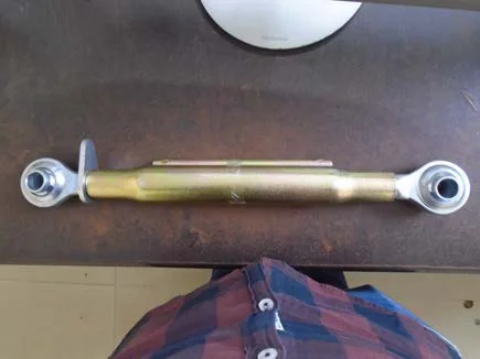 Yellow zinc-plated top link with ball joint ends